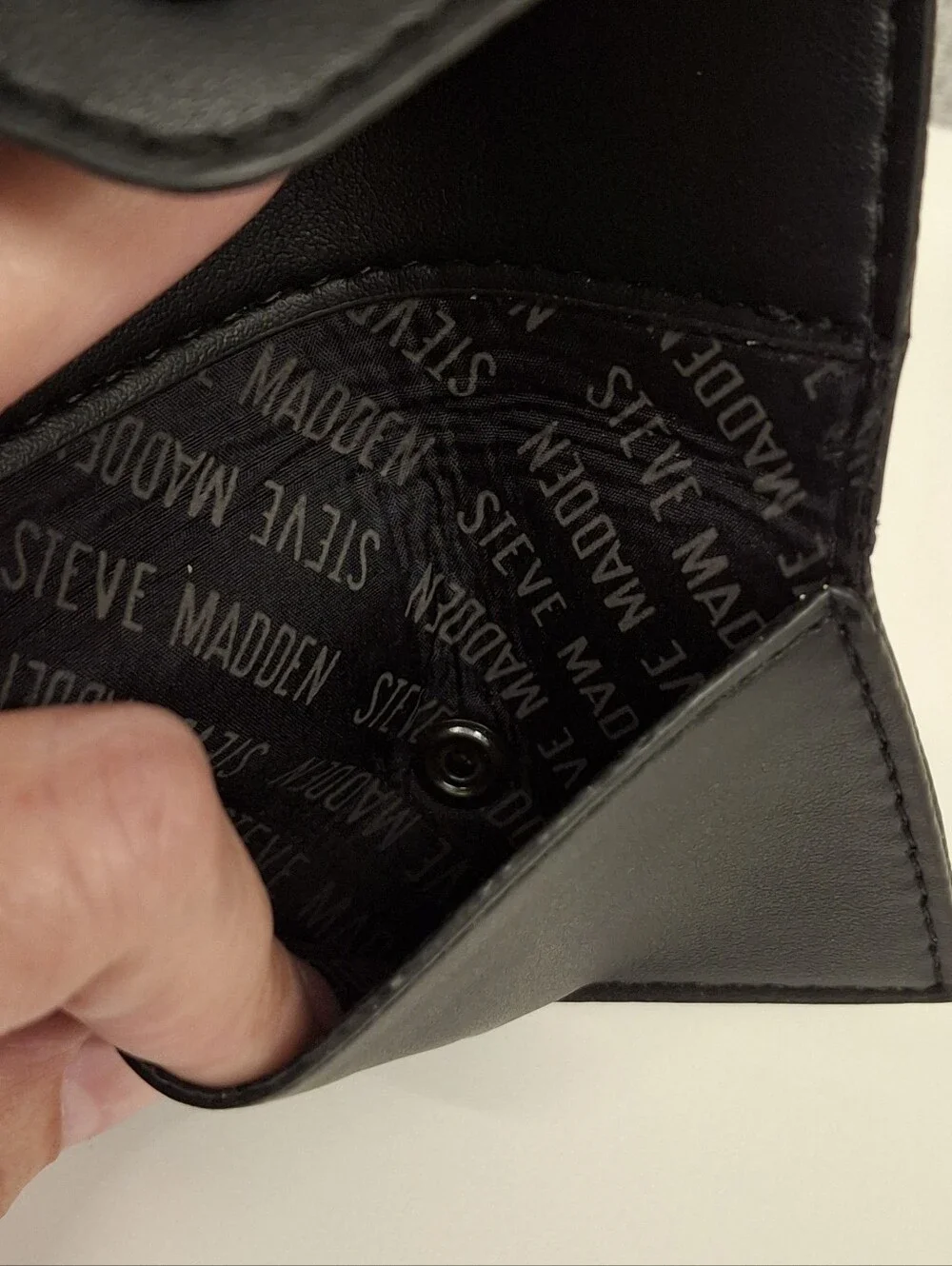 STEVE MADDEN Card/Key Holder